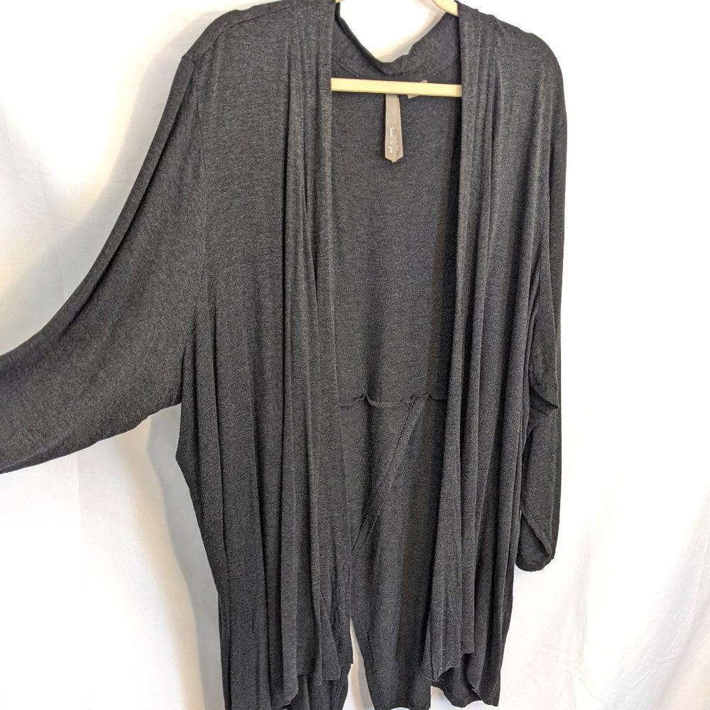 Plus Size 5x charcoal cardigan with split seam back